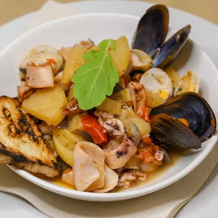 فندق Hg Cappelli 3*