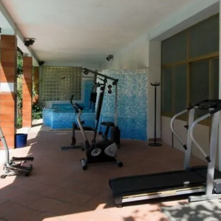 Hg Cappelli مونتيكاتيني تيرمي