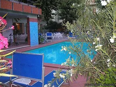 Hg Cappelli مونتيكاتيني تيرمي