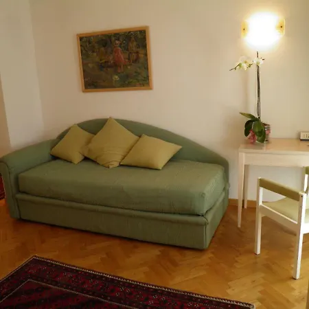 Hg Cappelli مونتيكاتيني تيرمي