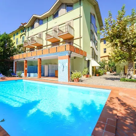 Hg Cappelli Hotel 3*