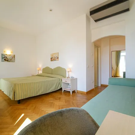 Hg Cappelli 3*