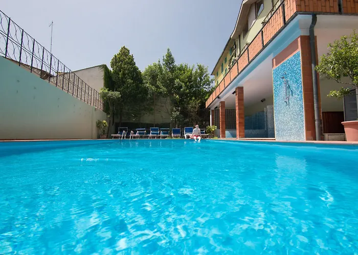 Hg Cappelli Монтекатини-Терме